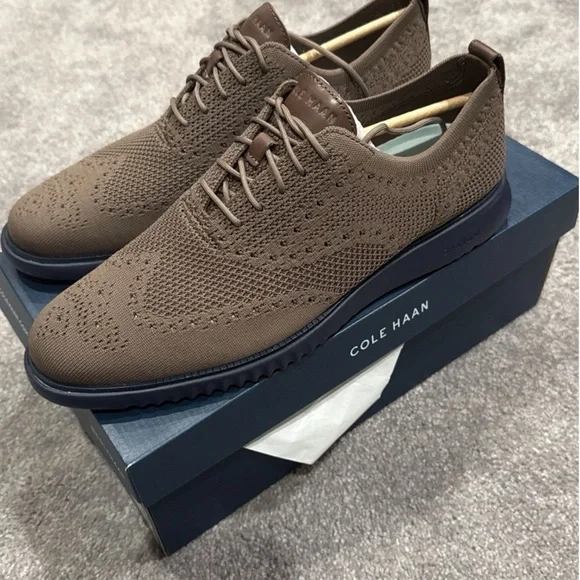 COLE HAAN Men's 2.zerogrand Wingtip Oxford In Ch Lava/blueberry/truffle Size 13